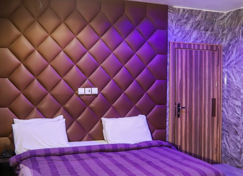 Diamond Room