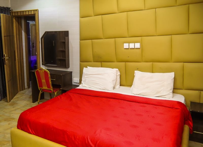 Ruby Room